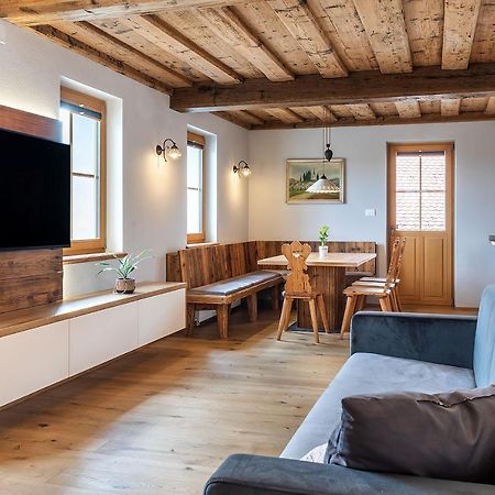 Apartments Tourist Farm Matijovc Naklo Kültér fotó