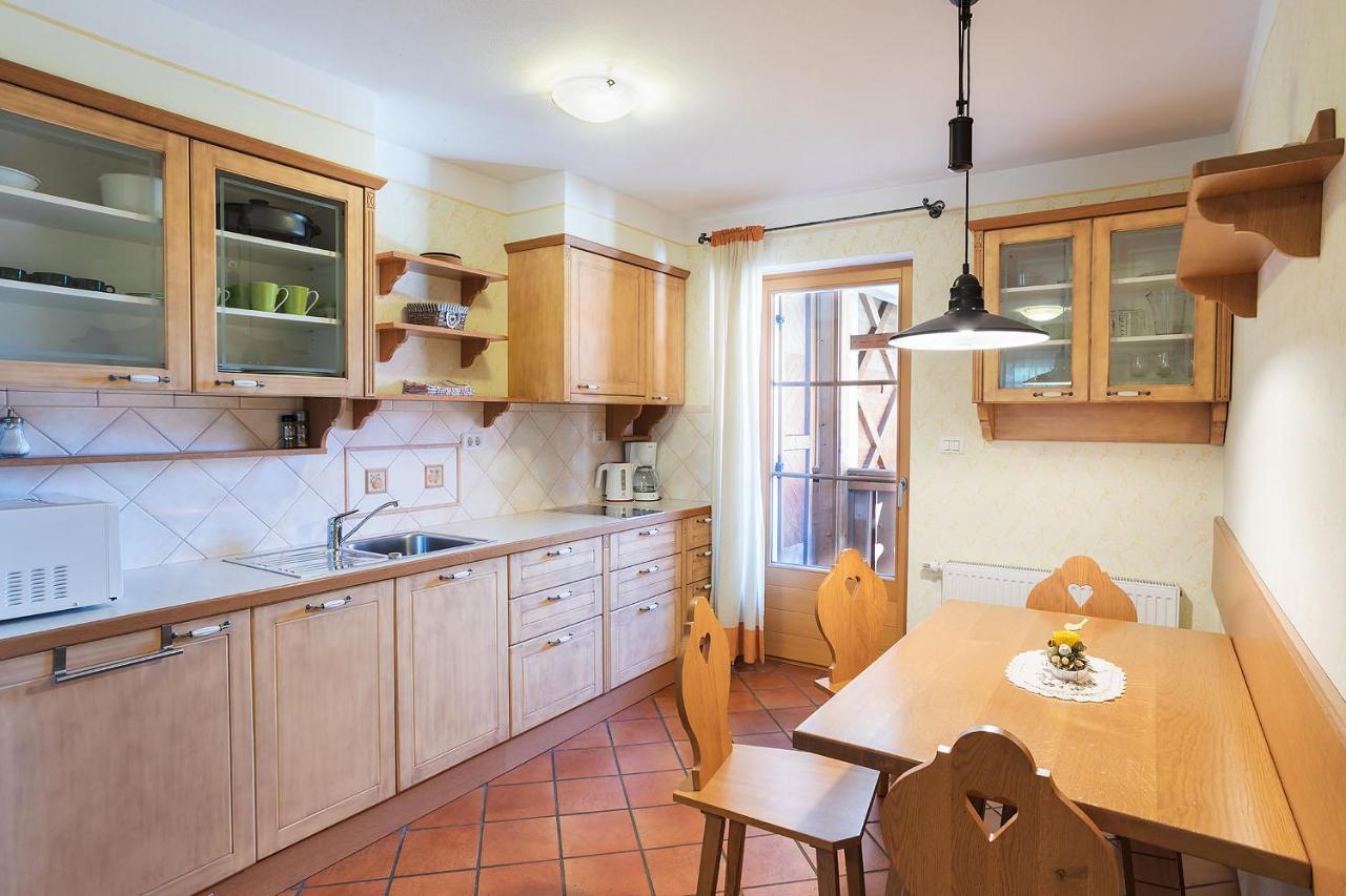 Apartments Tourist Farm Matijovc Naklo Kültér fotó