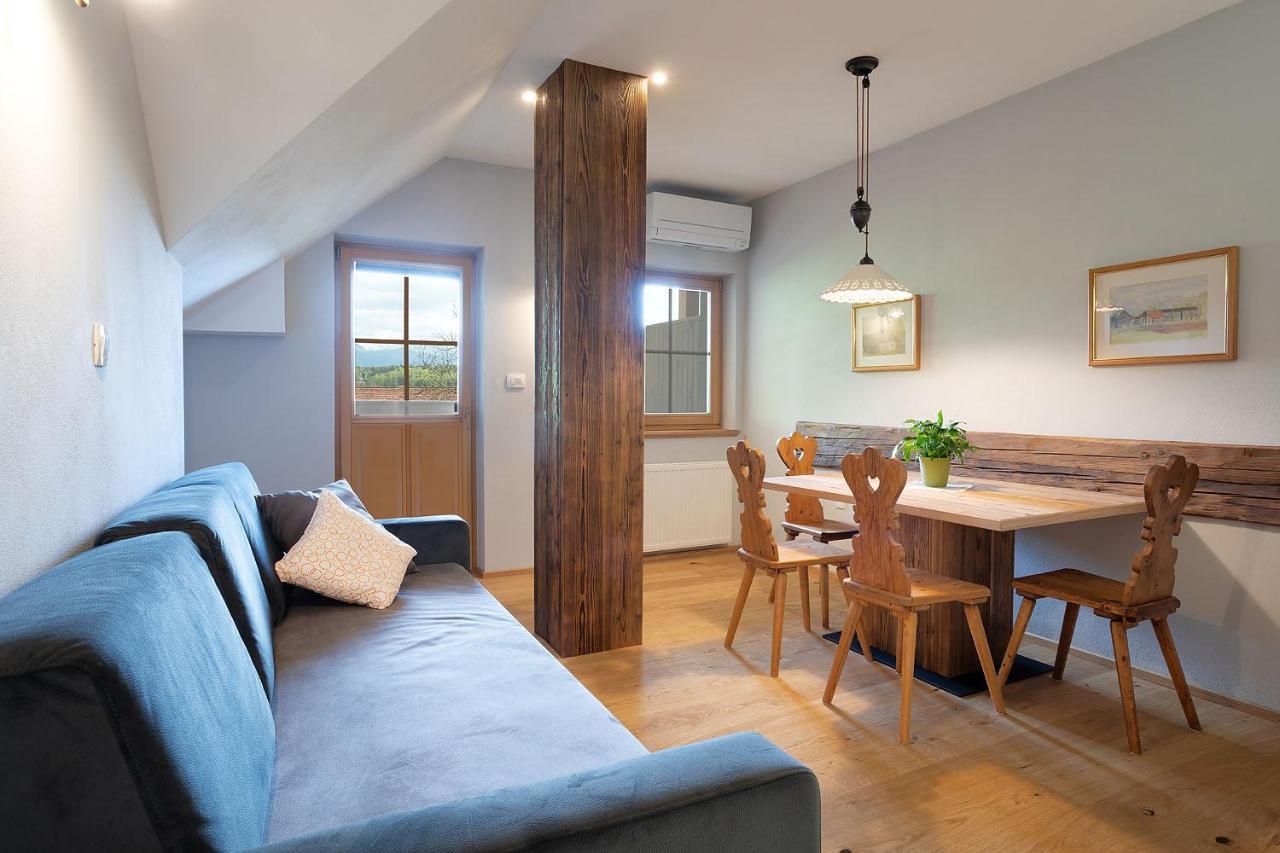 Apartments Tourist Farm Matijovc Naklo Kültér fotó