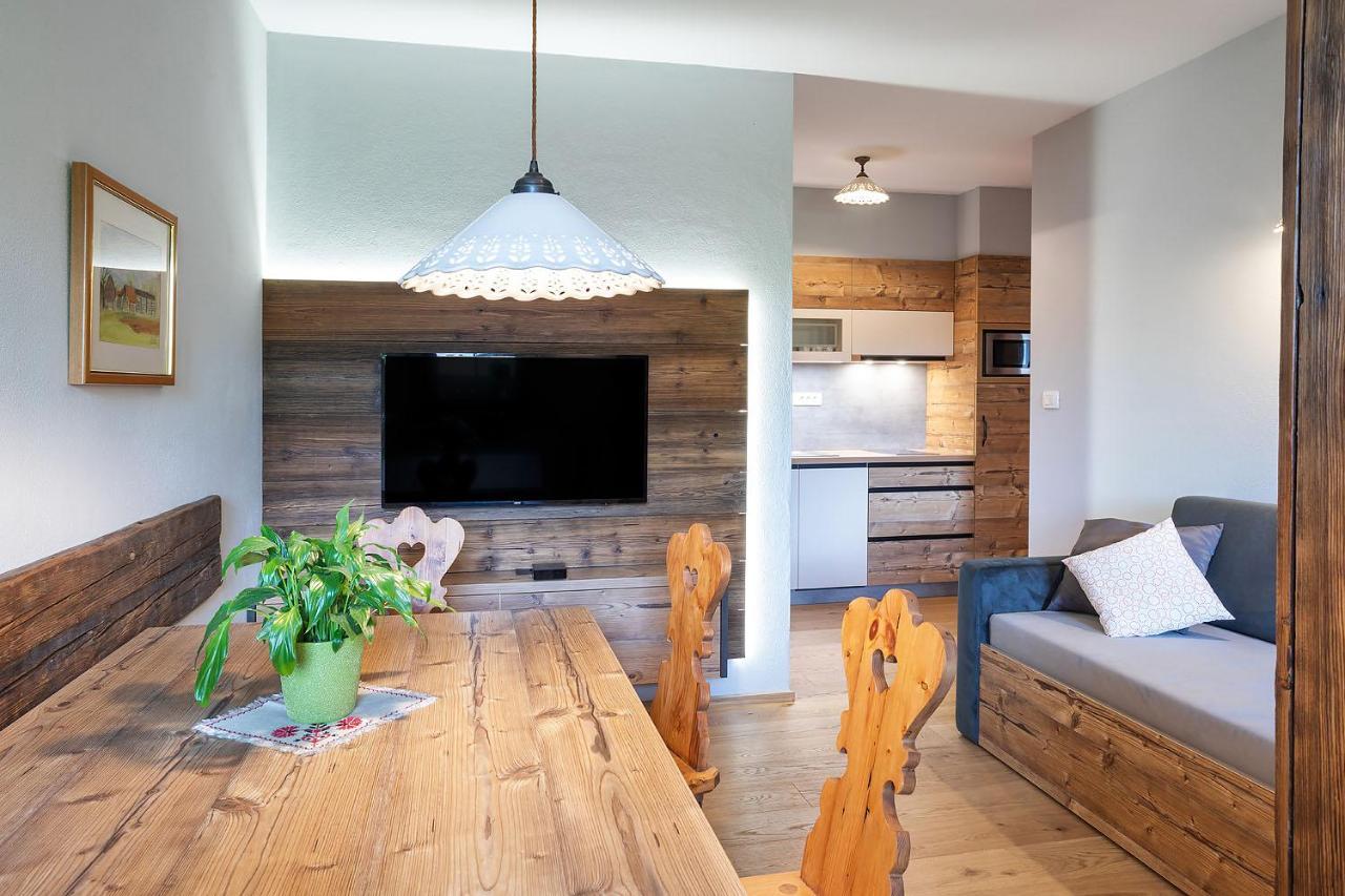 Apartments Tourist Farm Matijovc Naklo Kültér fotó