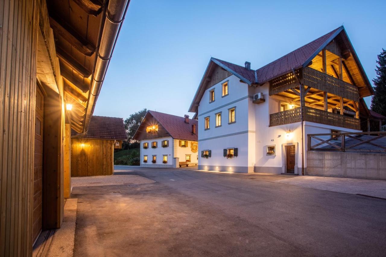 Apartments Tourist Farm Matijovc Naklo Kültér fotó
